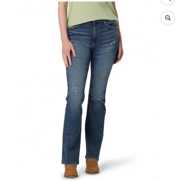 Wrangler Women's Blue Jeans - Picture 2 of 3